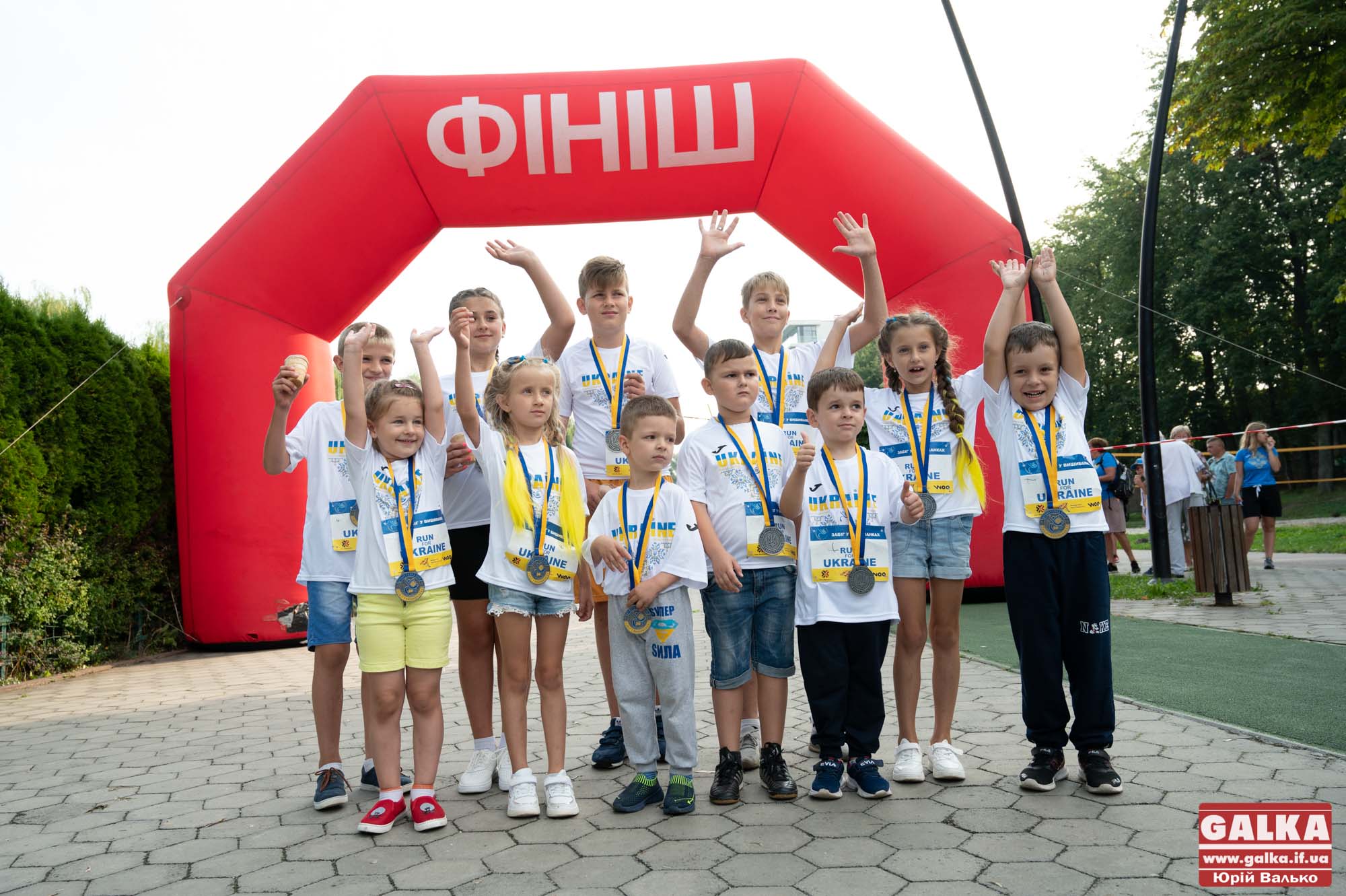 В Івано-Франківську провели патріотичний забіг, аби зібрати кошти на ЗСУ