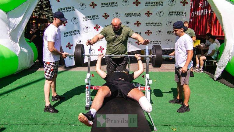 У Франківську відбулися змагання захисників "Звитяга нескорених" ФОТО