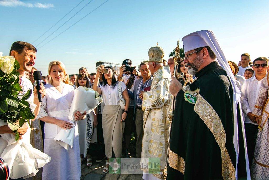 Блаженніший Святослав очолив Архиєрейську Літургію в Крилосі ФОТОРЕПОРТАЖ