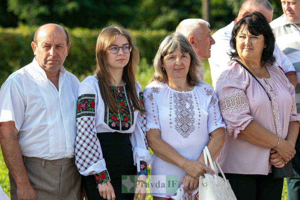 Яблучний Спас: як в Івано-Франківську освячують фруктові кошики. ФОТОРЕПОРТАЖ