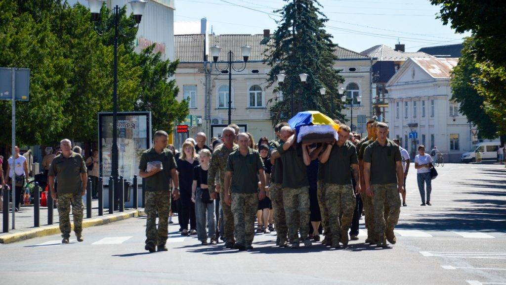 Громада Коломиї прощалася із загиблим захисником Іваном Мосійчуком