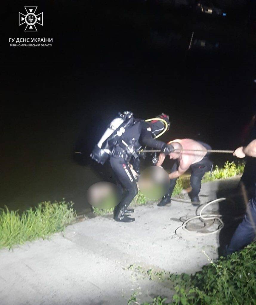 На Прикарпатті 15-річний хлопець втопився у ставку