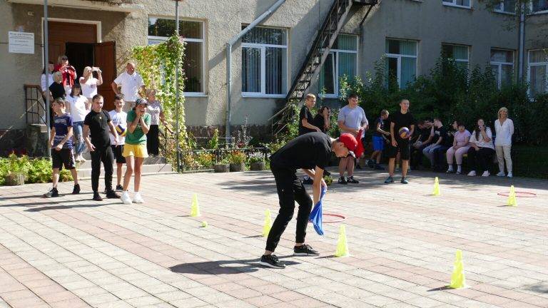 Для прикарпатських діток з особливими потребами провели спортивний захід