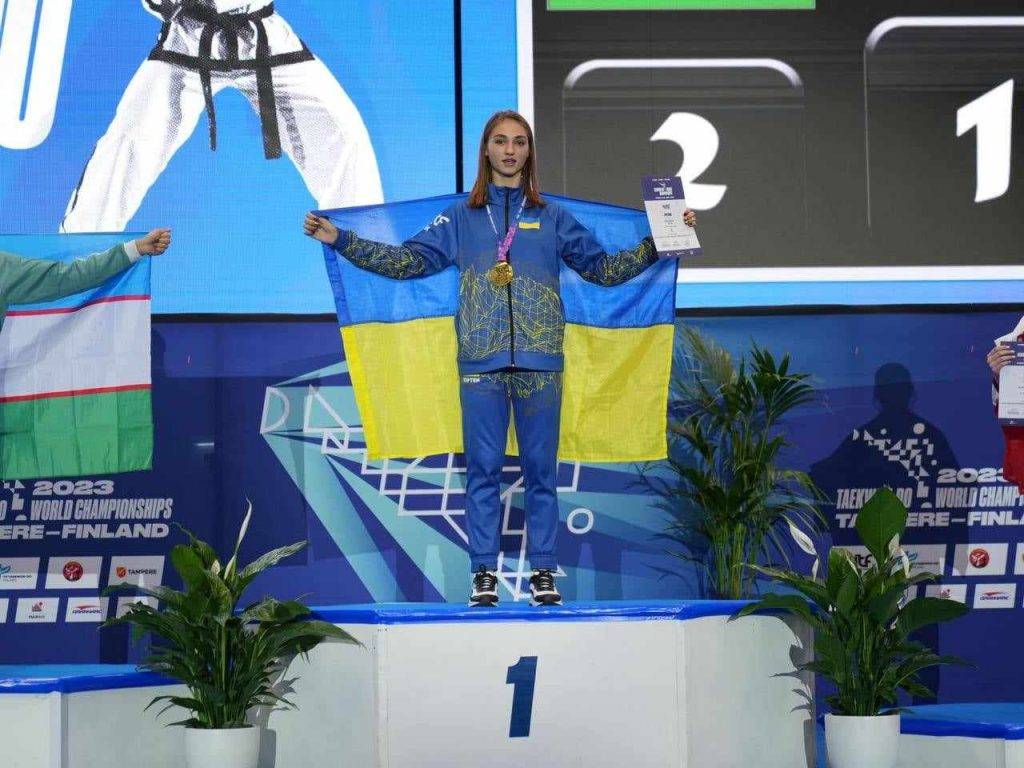 Івано-Франківська студентка перемогла на Чемпіонаті світу з тхеквондо,коледж університету короля данила,кіра чекіс