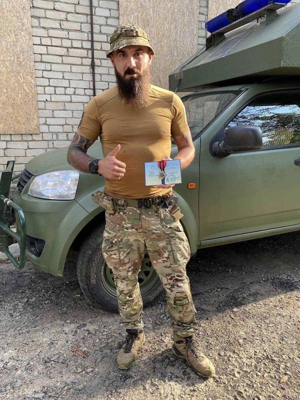 Захисник Андрій Гусак з Франківщини відзначений високою державною нагородою від Залужного