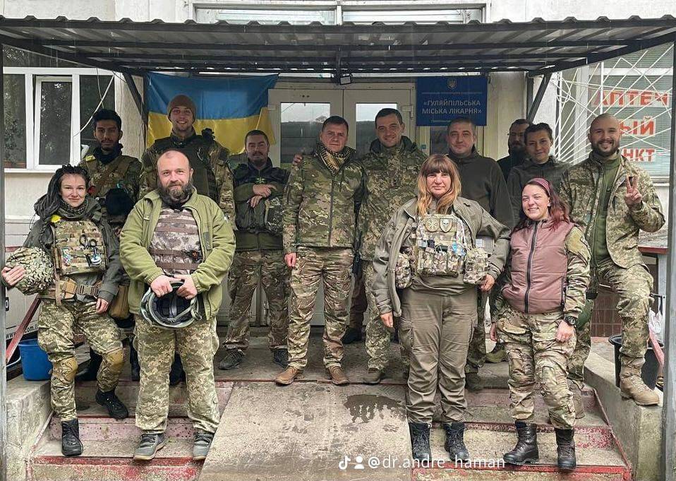 Правило золотої години: як військові медики рятують захисників на передовій