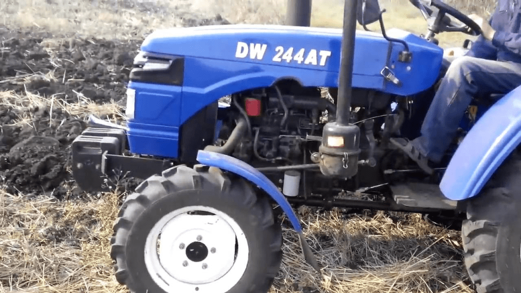 Запчасти для китайского трактора DW 244