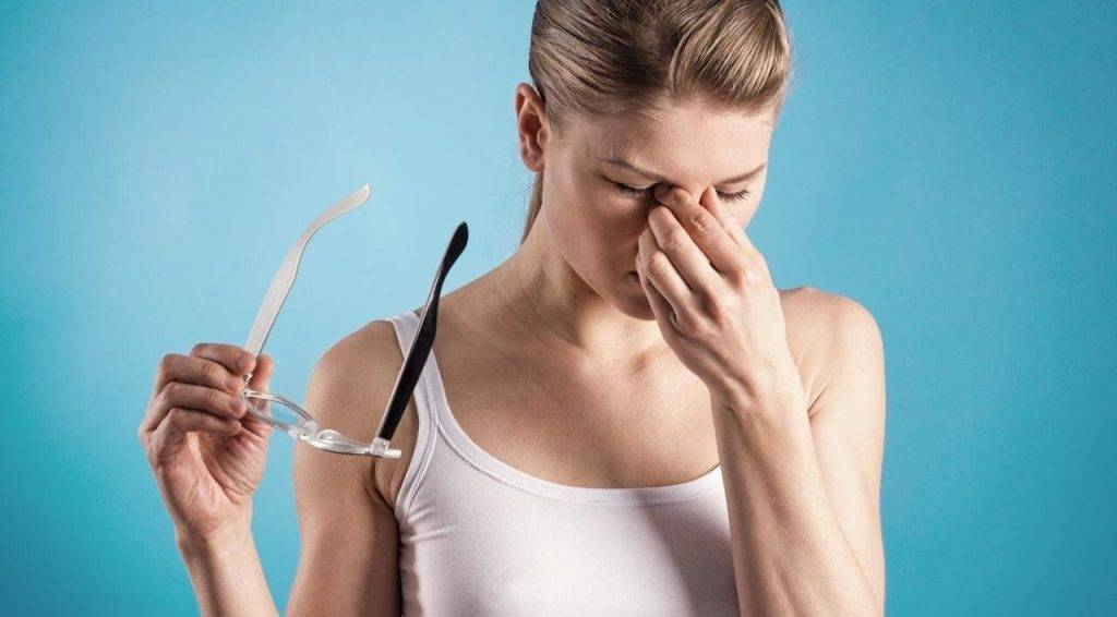 Що таке демодекоз очей та які симптоми на нього вказують?