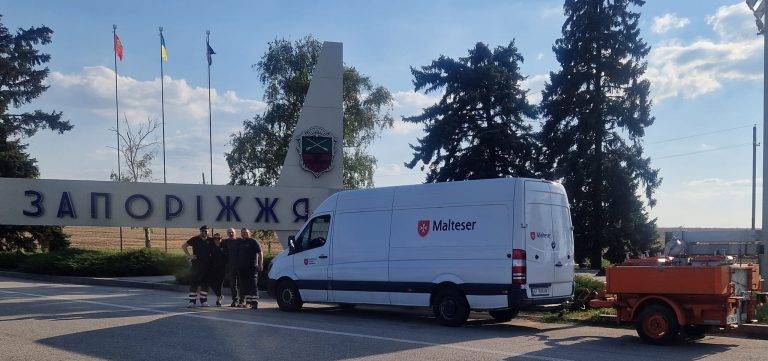 Франківські "мальтійці" транспортувала до Запоріжжя польову кухню