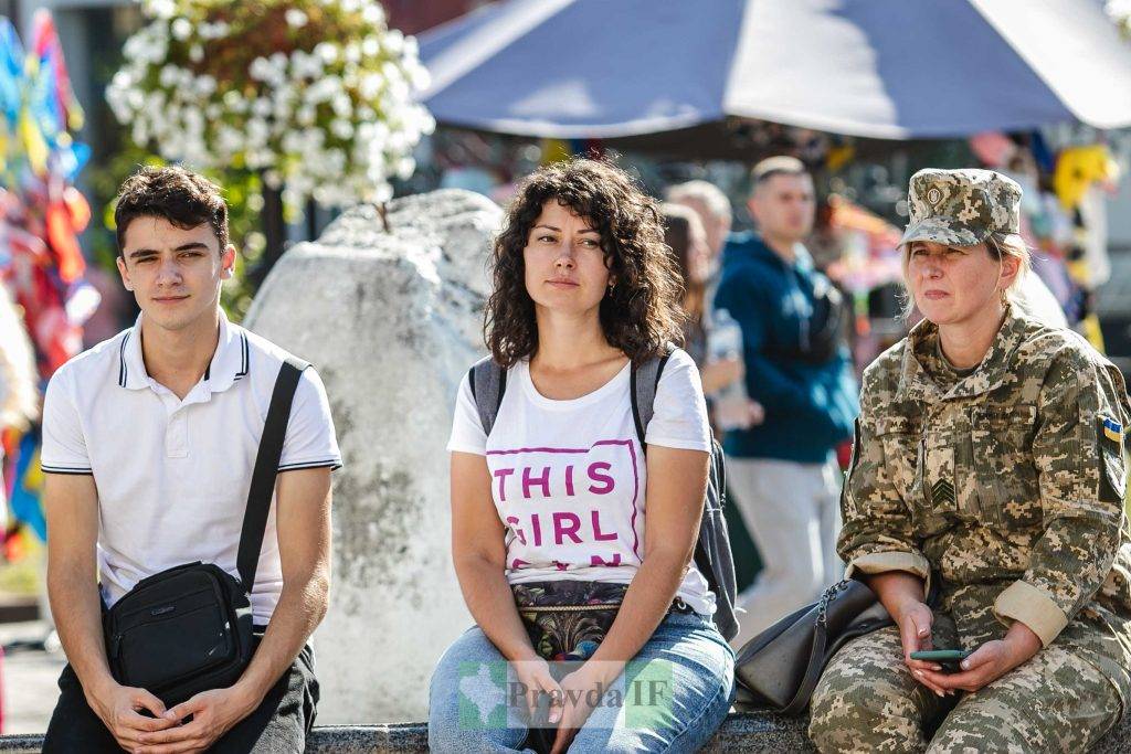 У Франківську вшанували Захисників і Захисниць України. ФОТО