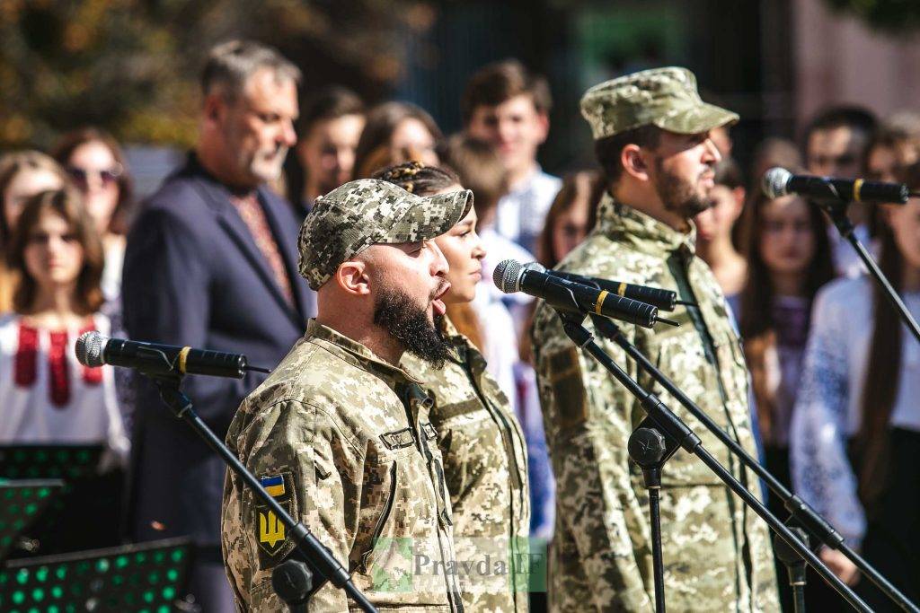 У Франківську вшанували Захисників і Захисниць України. ФОТО