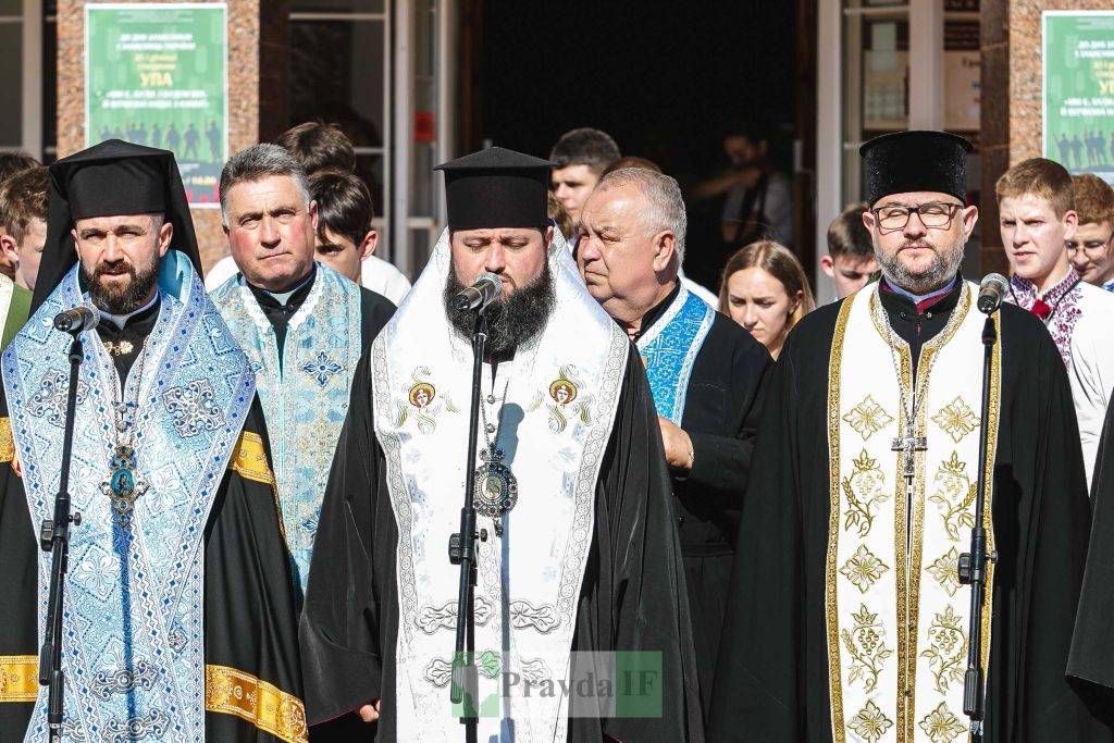 У Франківську вшанували Захисників і Захисниць України. ФОТО