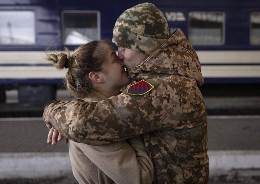 В Івано-Франківську стартує проєкт підтримки жінок із родин військовослужбовців «Плюс-Плюс»