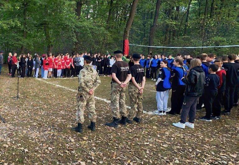 Інструктори ВО "Тризуб" провели вишкіл для школярів із Коломийщини