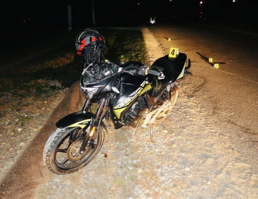 На Франківщині неповнолітній мотоцикліст наїхав на велосипедистку. ФОТО