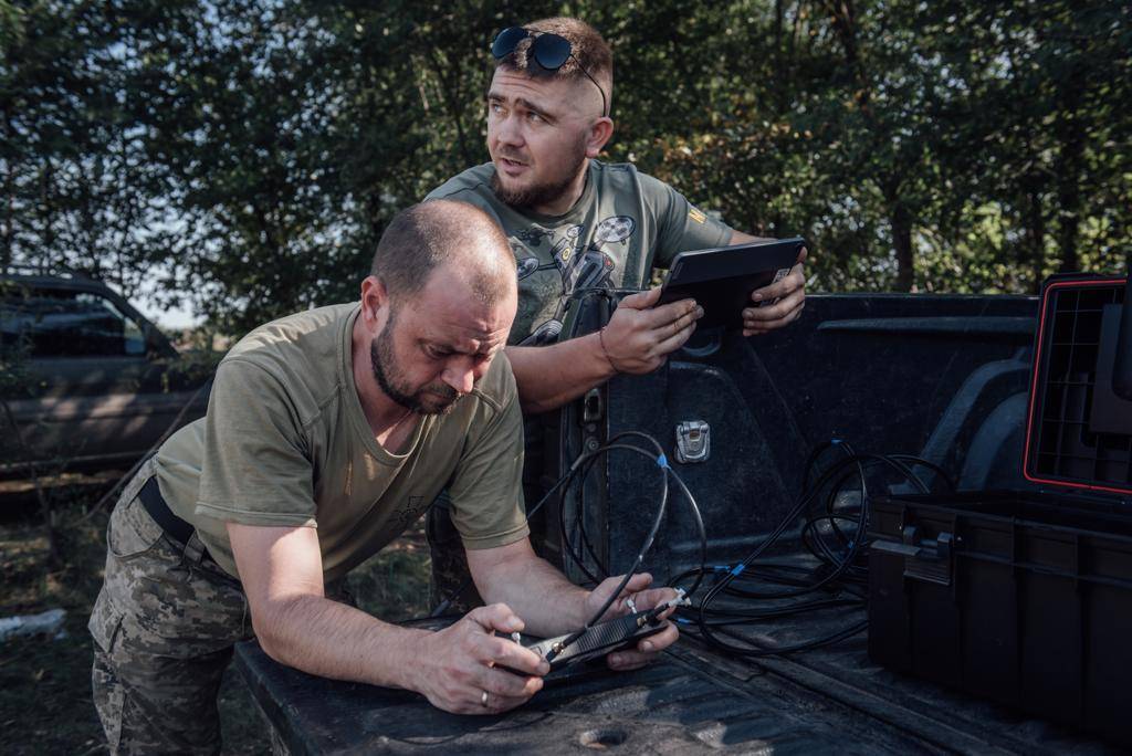 Прикарпатські “Вовки” отримали в подарунок новий ударний дрон