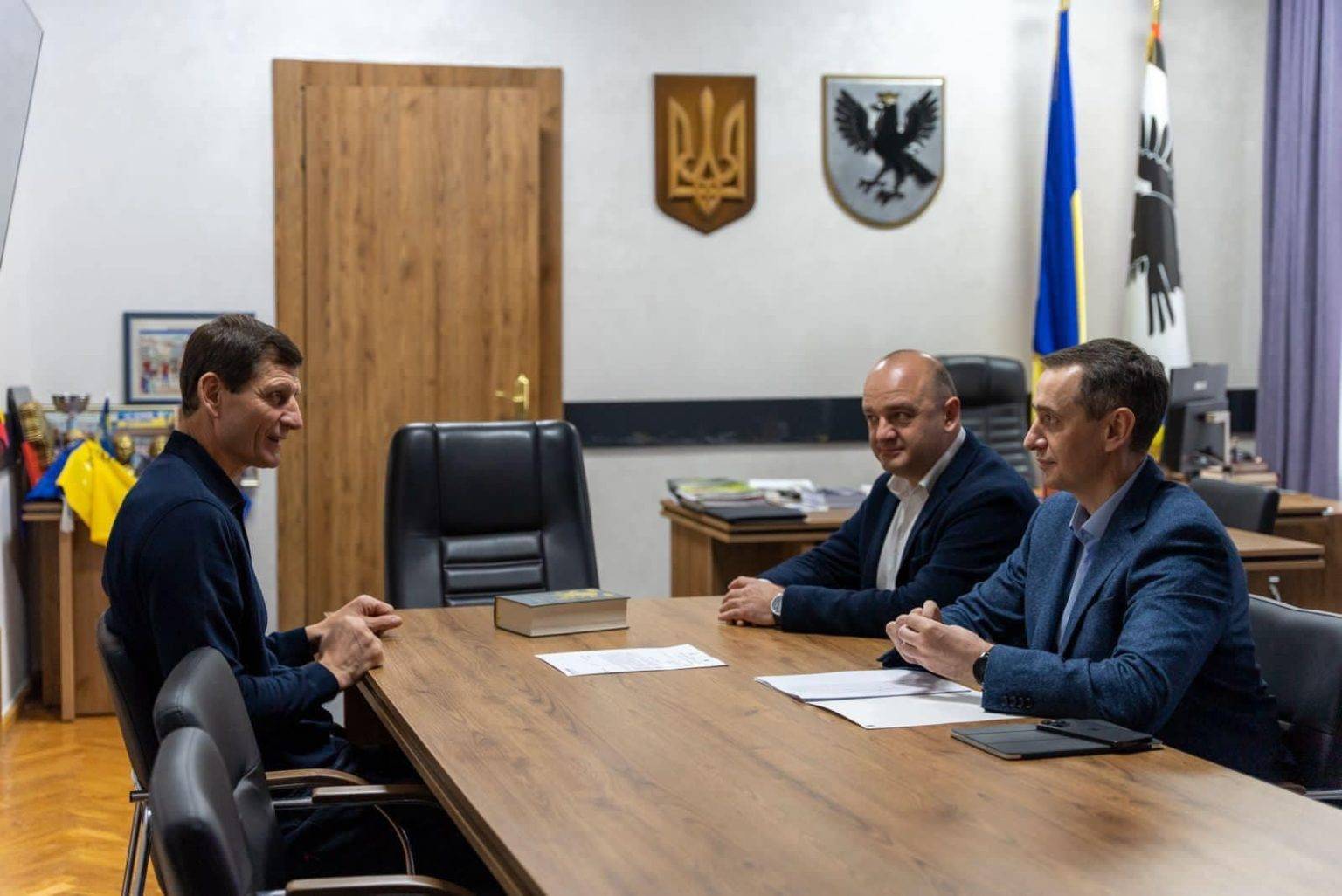 Руслан Савчук: У воєнний час робота медиків і на фронті, і в тилових містах просто неоціненна