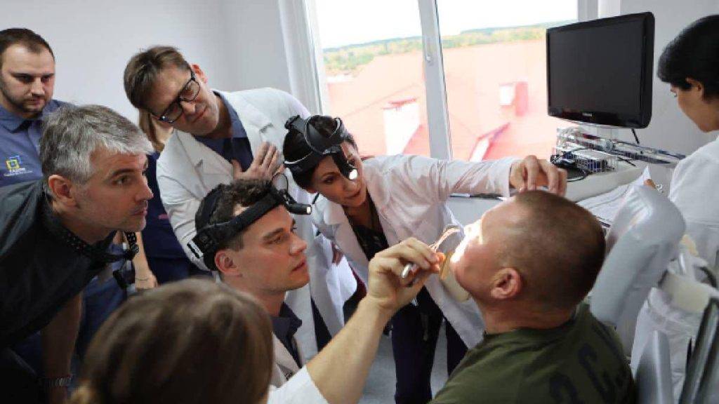 На Прикарпатті канадські та американські хірурги завершили третю міжнародну місію «Face The Future Ukraine»