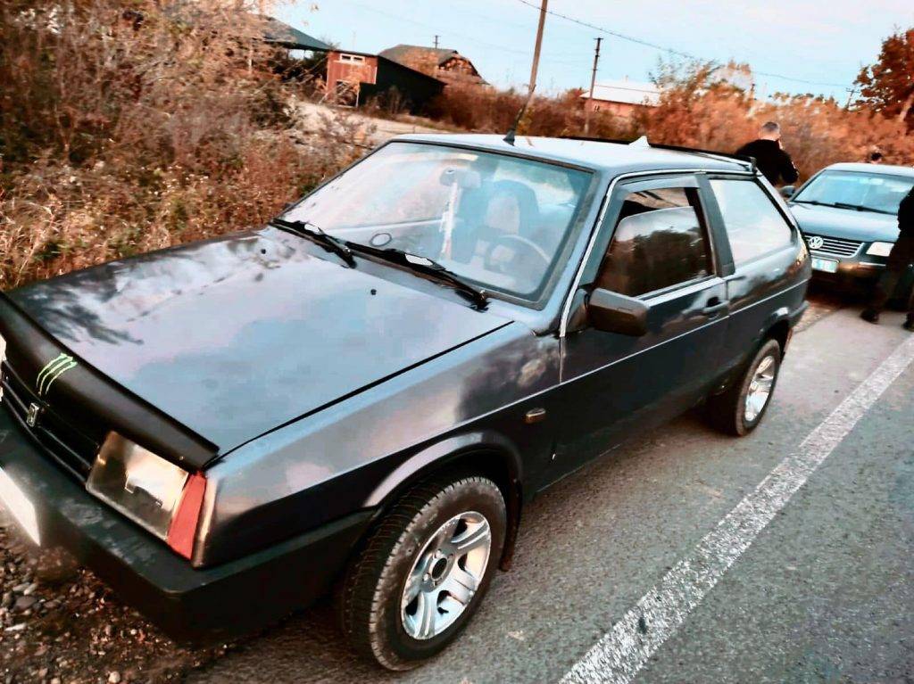 На Франківщині нетверезий чоловік під приводом купівлі викрав автомобіль