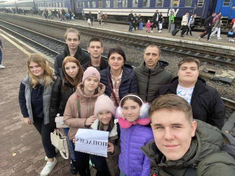 До Калуської громади на відпочинок завітали 15 дітей з Попасної