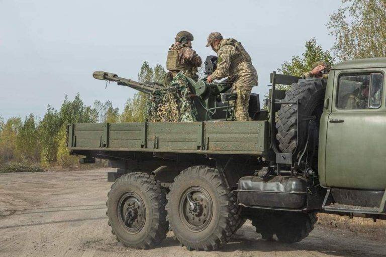 За минулу добу ворог втратив майже 900 орків, 1 літак та 1 гелікоптер