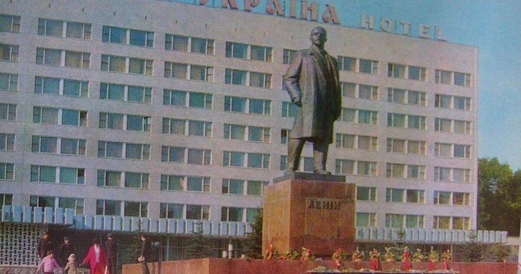 33 роки тому у Івано-Франківську демонтували пам'ятник Леніну. ФОТО