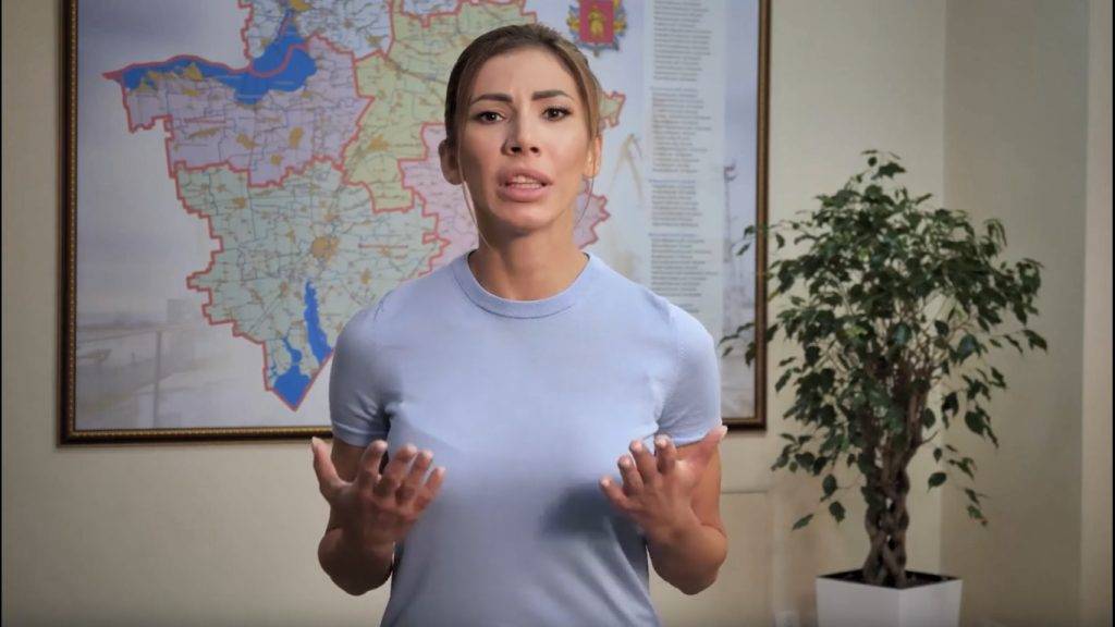 Ексзаступниця голови Запорізької ОВА вразила сексуальним образом у церкві