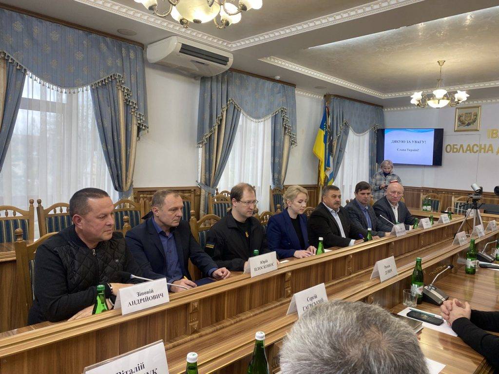 На території Франківщини є 14 сміттєзвалищ, а хочуть збудувати 5 сміттєпереробних заводів