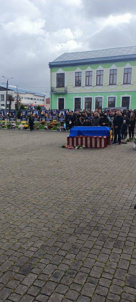 Повернувся "на щиті" Герой Петро Новак з Прикарпаття