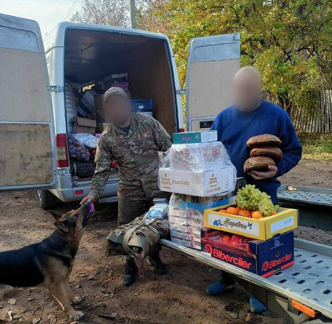 Логістичний центр в Івано-Франківську продовжує збір посилок на фронт
