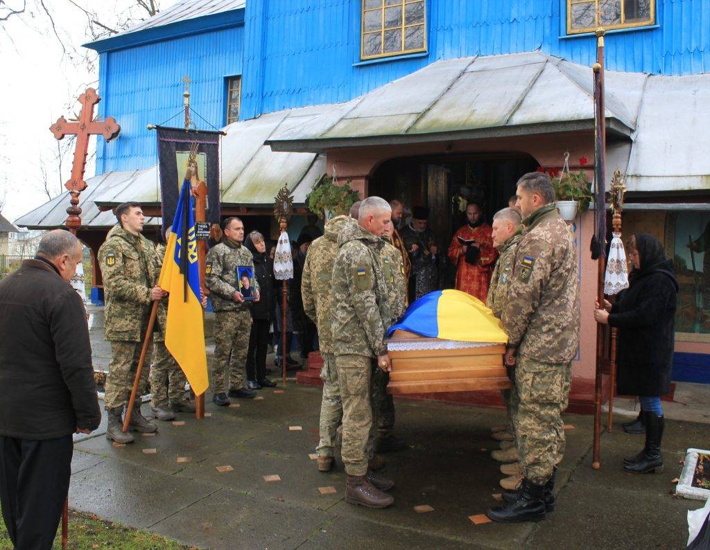 У Франківській громаді попрощалися з Ігорем Грицівим, який більше року вважався зниклим безвісти