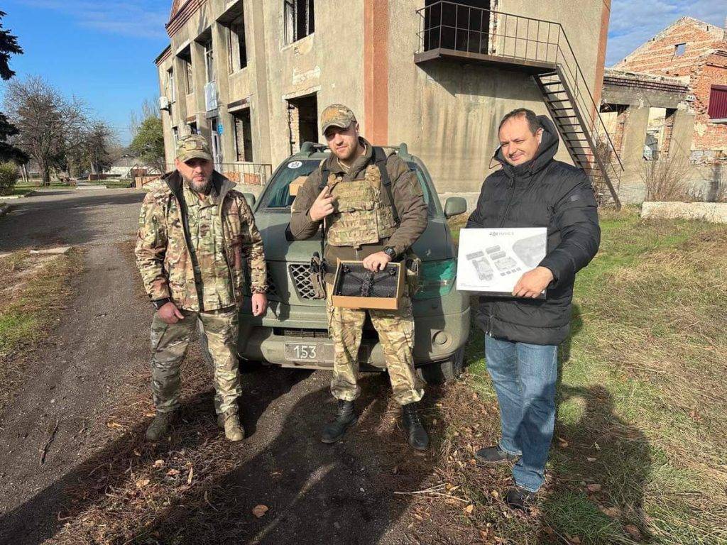 Марцінків побував на Донеччині: передав бійцям допомогу з тилу