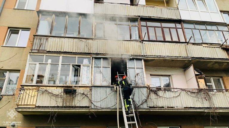 У Івано-Франківську сталася пожежа в житловому будинку