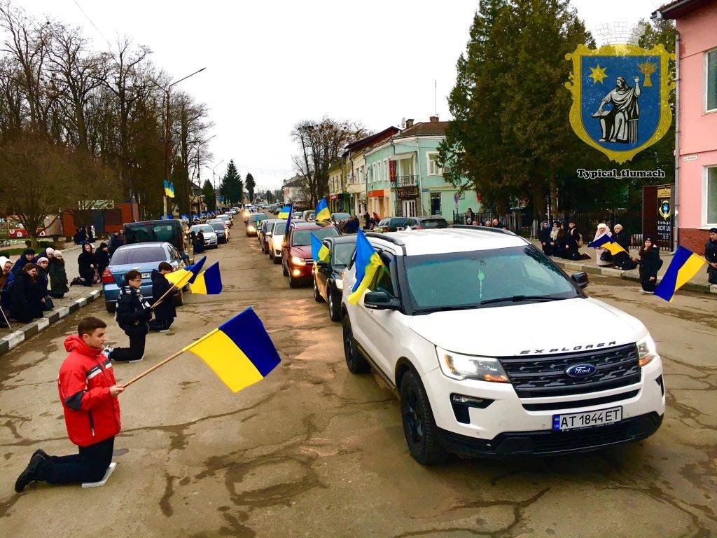 Додому "на щиті" повернувся прикарпатець Володимир Карвацький