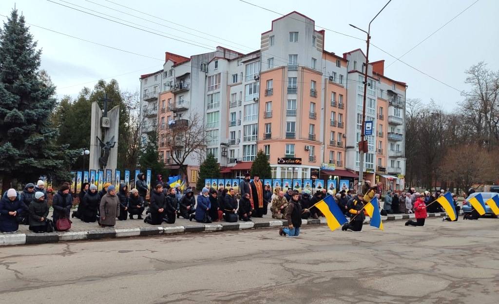 Додому "на щиті" повернувся прикарпатець Володимир Карвацький