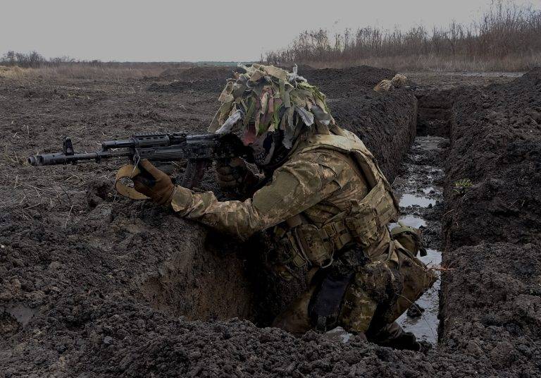 На Херсонському напрямку Сили оборони надалі утримують зайняті позиції на лівобережжі Дніпра - Генштаб