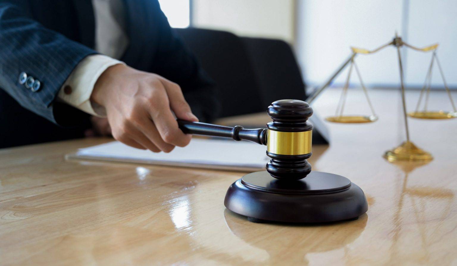 Суд відправив під домашній арешт вчителя ліцею на Прикарпатті, на уроці якого загинув учень