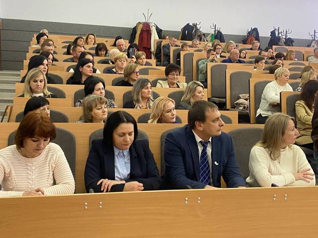 У Франківську пройшов форум «Освітні діалоги Прикарпаття». ФОТО