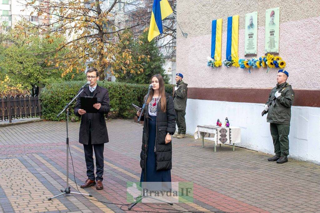 У Франківську відкрили меморіальні дошки бійцям Вадиму Кутовому та Андрію Барилюку