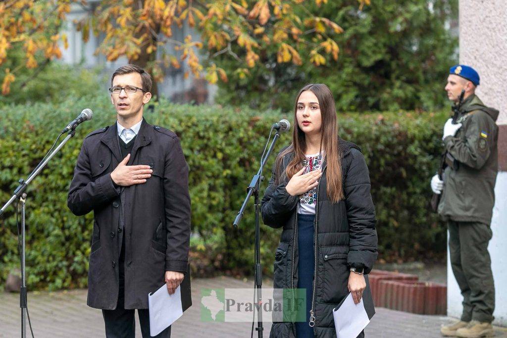 У Франківську відкрили меморіальні дошки бійцям Вадиму Кутовому та Андрію Барилюку