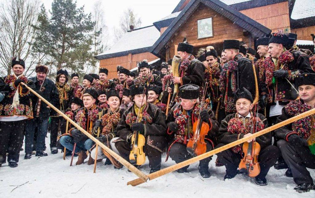 Свята за новим графіком: що українцям варто врахувати, плануючи мандрівки