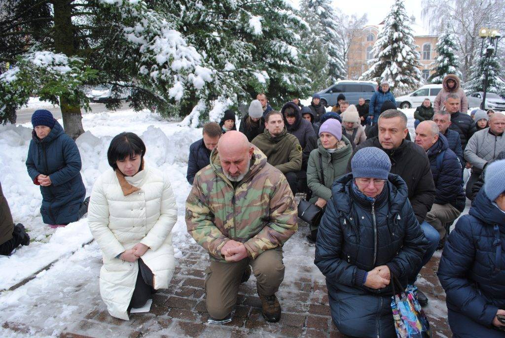 На Прикарпатті зустріли полеглого Героя Тараса Бабича. ФОТО