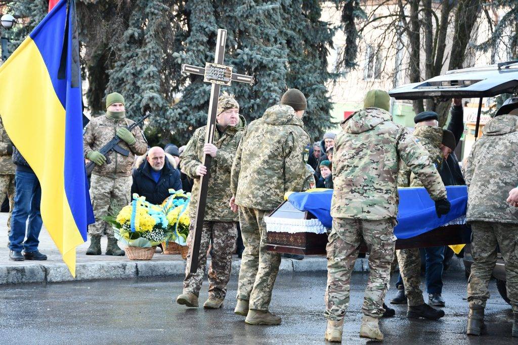 Рогатинська громада провела в останню дорогу воїнів Івана Харишина та Сергія Затерка