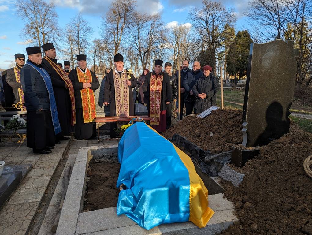 У Болехові поховали захисника Євгена Бодлака