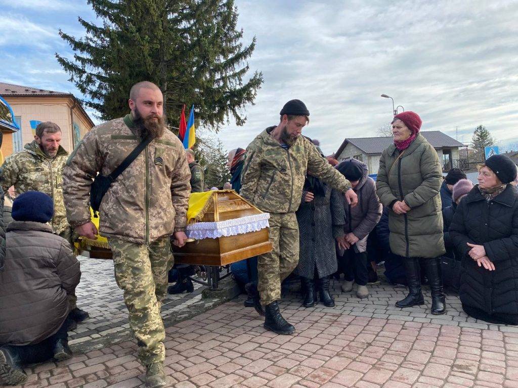 Городенківська громада віддала шану Герою Миколі Хрущину