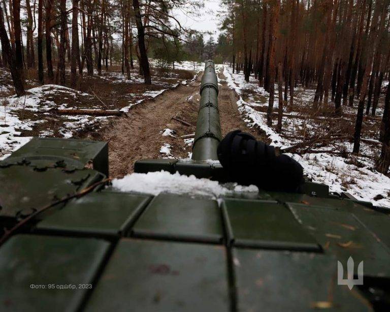 Сили оборони надалі продовжують заходи із розширення плацдарму на лівому березі Дніпра - Генштаб