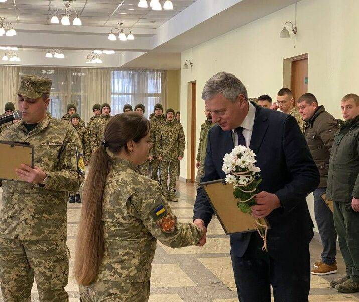 Випускники кафедри військової підготовки ПНУ стали молодшими офіцерами