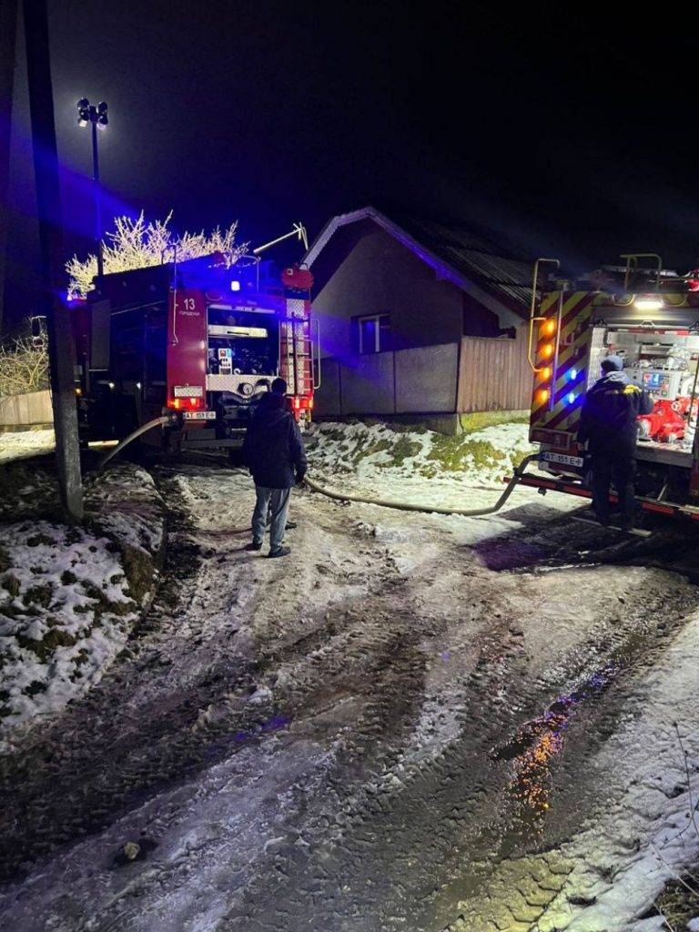 На Городенківщині під час пожежі у будинку трагічно загинув чоловік