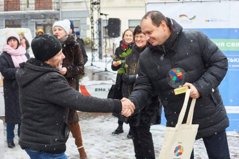 У Франківську стартував ярмарок до дня святого Миколая