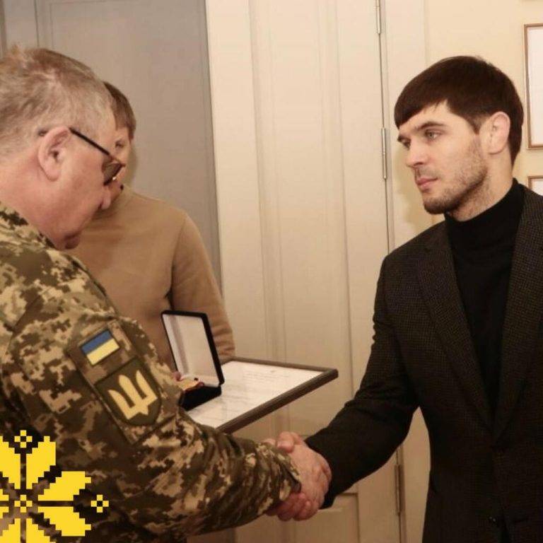 Волонтер з Калуша Андрій Квятковський отримав відзнаку міністра оборони